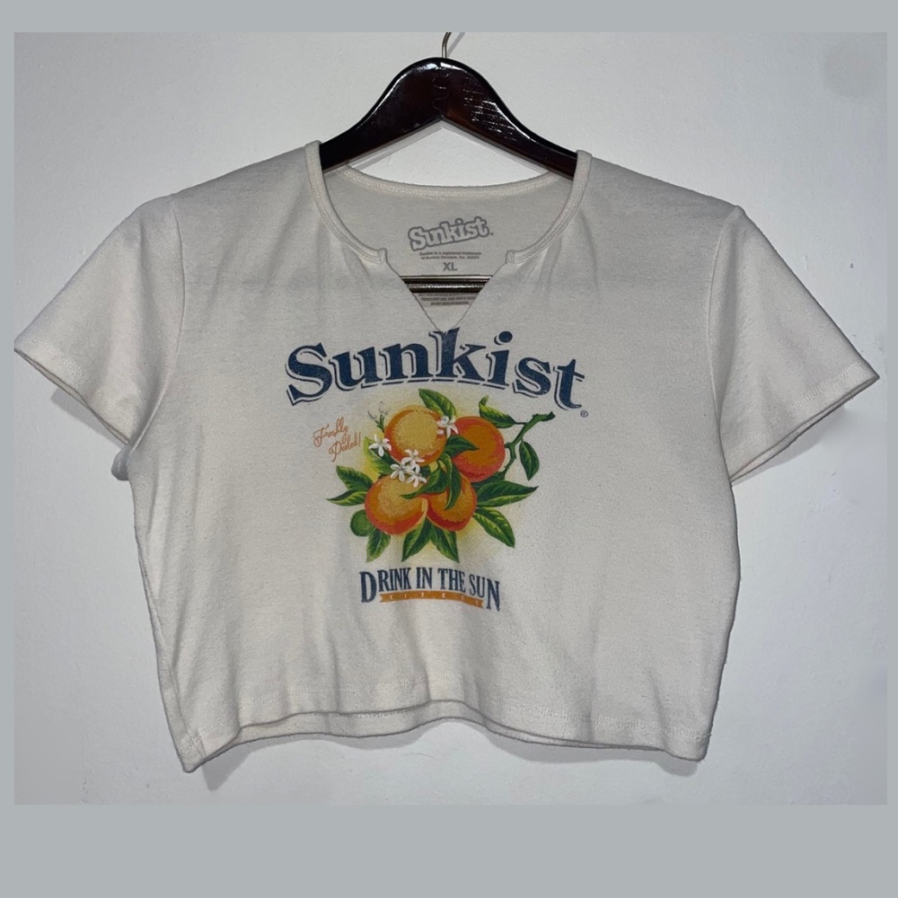 Sunkist White Graphic Crop Top